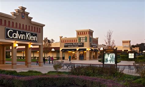 ocean mall outlets.